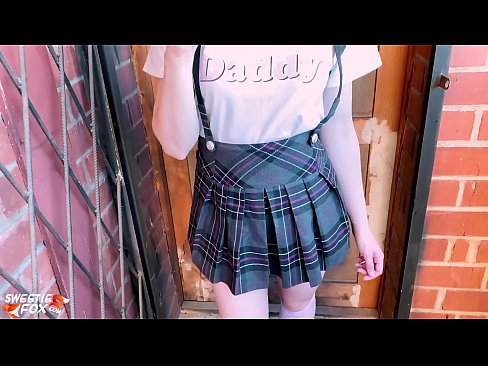 ❤️ ʻO ke kaikamahine kula e ʻū hohonu i kāna dick a hoʻopaʻa ʻia ma mua o nā papa. ☑ Anal video iā mākou haw.xsexshop.ru ❌️